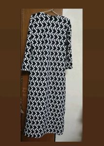 Chic Black &amp; White Kurta