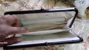 New Hand Purse
