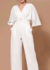 Elegant White Wide-Leg Jumpsuit