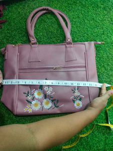 Floral Embroidered Handbag