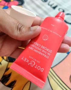 Dot &amp; Key Strobe Cream