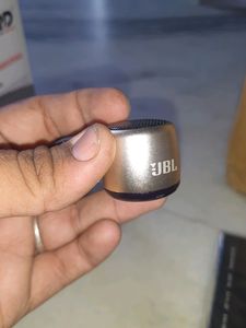 JBL MINI BOOST 2 SPEAKER + 1 EARPHONE FREE