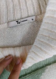 Pinteresty Cropped Sweater