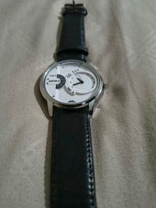 Stylish Analog Watch
