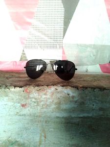 Men Sunglass And Tripod Support