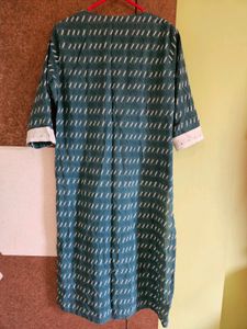 Green Kurti