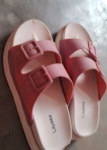 Layasa Pink Slides