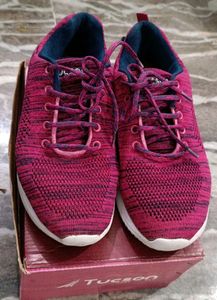 Tucson Shoes Almost New