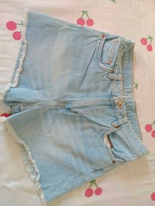 Demin Short