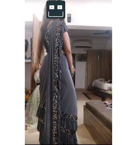 Moonlit Glamour Saree🩶✨