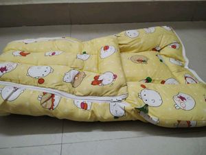 Baybee 3 in 1Velvet Cotton Bed And Carry