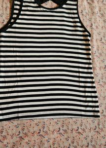 striped top