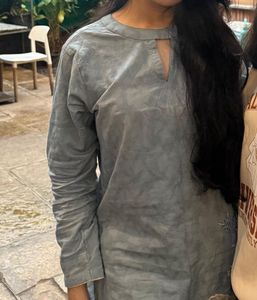 Elegant Embroidered Kurta