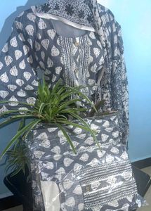 3 Piece Kurti Set