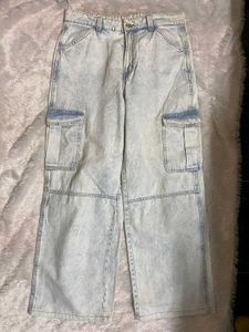 H&amp;M Light Wash Cargo Jeans
