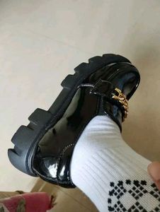 Chic Chain Loafers