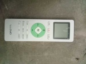 LLOYD AC REMOTE NEW AND ORIGINAL
