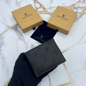 LV MENS WALLET WITH BRAND BOX