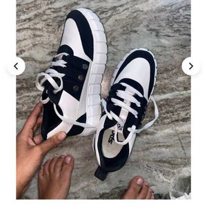 Stylish Black &amp; White Sneakers