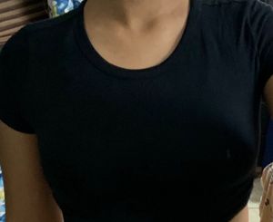 Black Cropped Top
