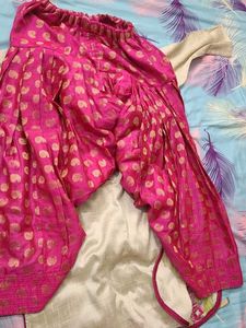 Elegant Embroidered Kurta Set