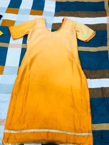 Beautiful Orange set Of Suit ❤️