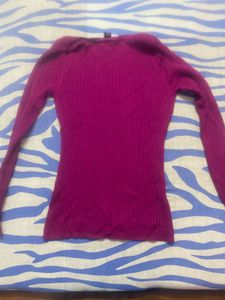 Magenta Knit Top bit woollen