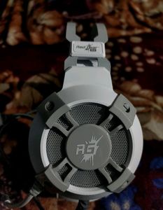 Redgear Cosmet 3d Headphone new Condition