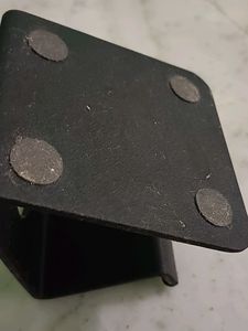 A Non Breakable mobile Stand.5005