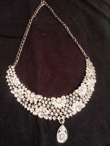 Sparkling Rhinestone Choker Necklace