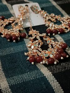 Earrings With Mangtika