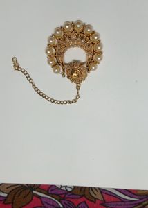 maang tika golden shade