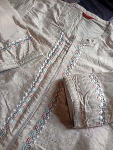 2 Combo Of Beautiful Kurtis!