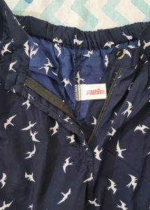 Bird Print Shorts With Pockets