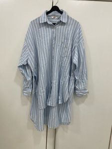 Effortless Style:Longline Blue Pinstripe Shirt! 🌊