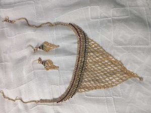 Elegant Necklace & Earring Set