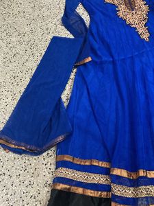 Preloved Blue Anarkali Kurta And Dupatta For Grabs