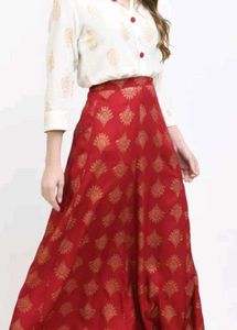 Women&#39; Top And Skirt