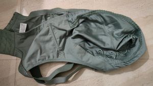 40H Branded New Non Padded Bra