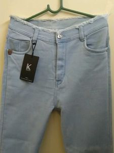 NEW TAG JEANS