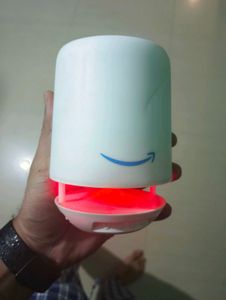 pen stand with speaker support