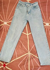 straight fit jeans