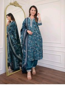 Kurta Set With Dupatta