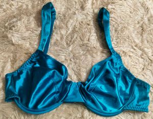 ✨Luxurious Peacock Blue Satin Underwire Bra