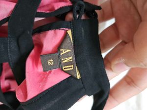 AND (Brand)Pink Cut-out Style Halter Neck Top