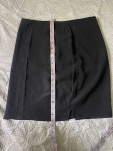 Black Formal Skirt 🤩