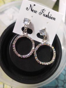 Sparkling Circle Earrings
