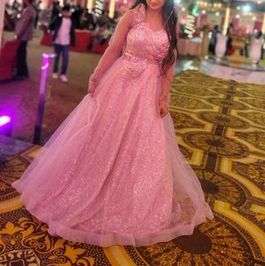 Beautiful Barbie Gown 🩷😍