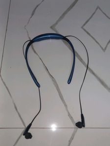 Bluetooth Headphones (Not Working Need repairing )