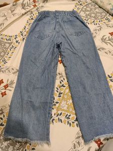 Wide Leg Denim Pants with flaw